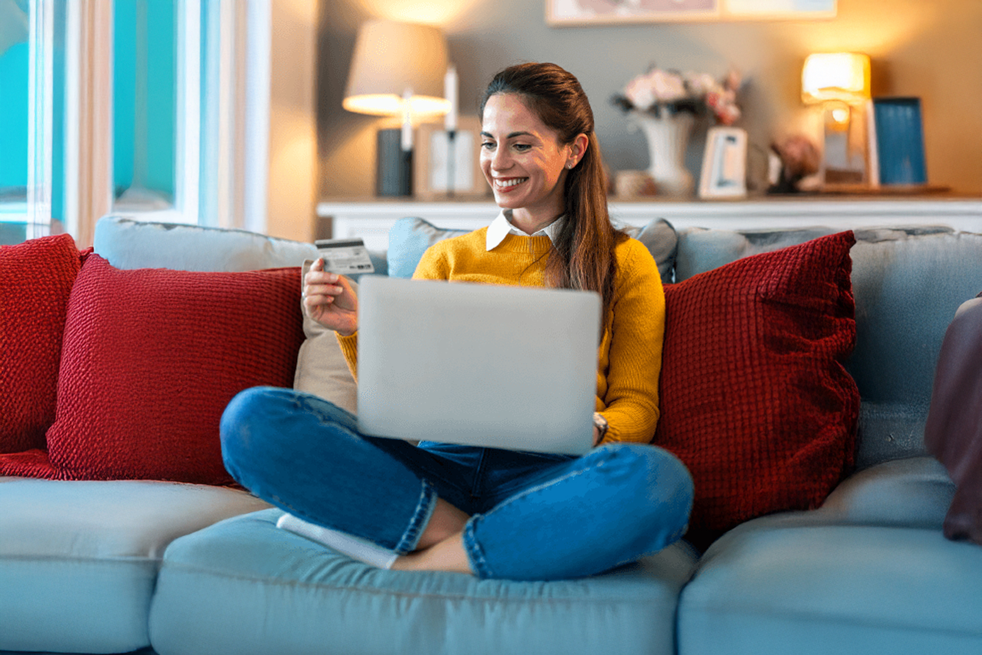 ZAVAROVANJE SPLETNIH NAKUPOV